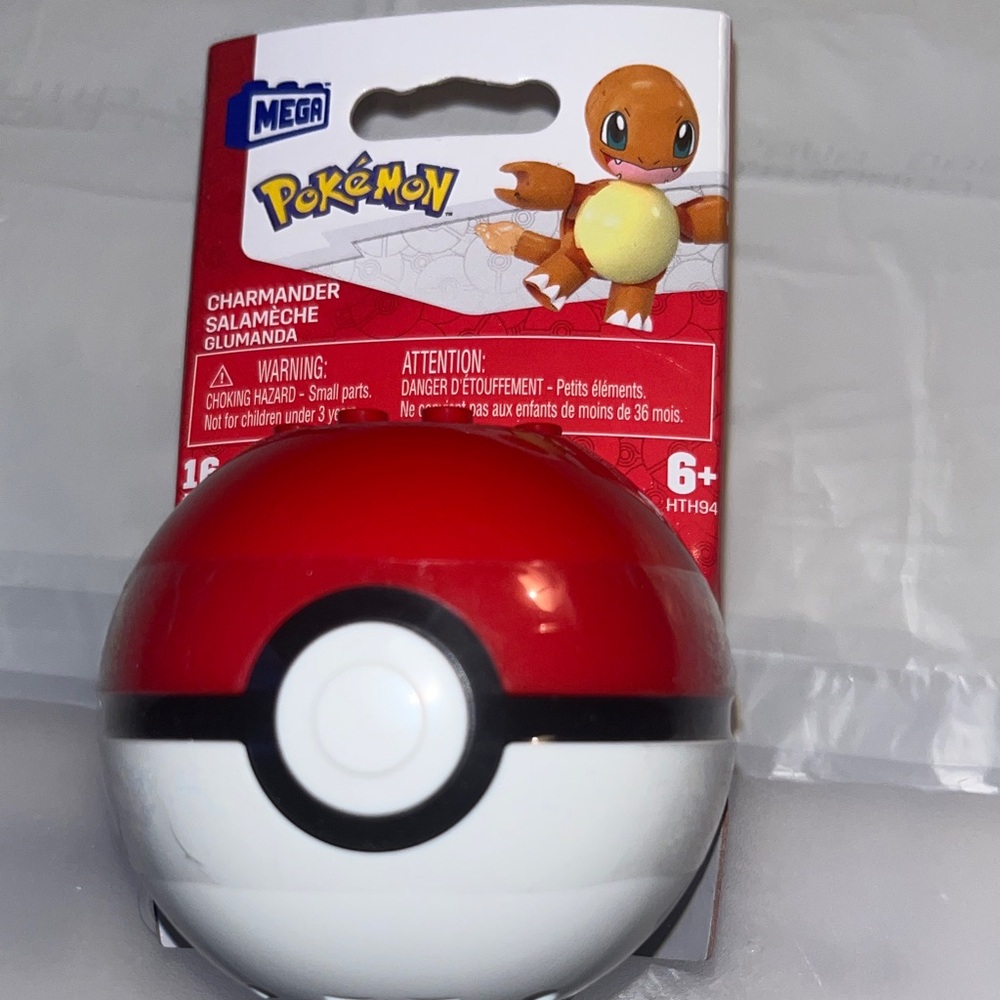 Mattel Mega Pokémon Charmander Building Set - Red and White